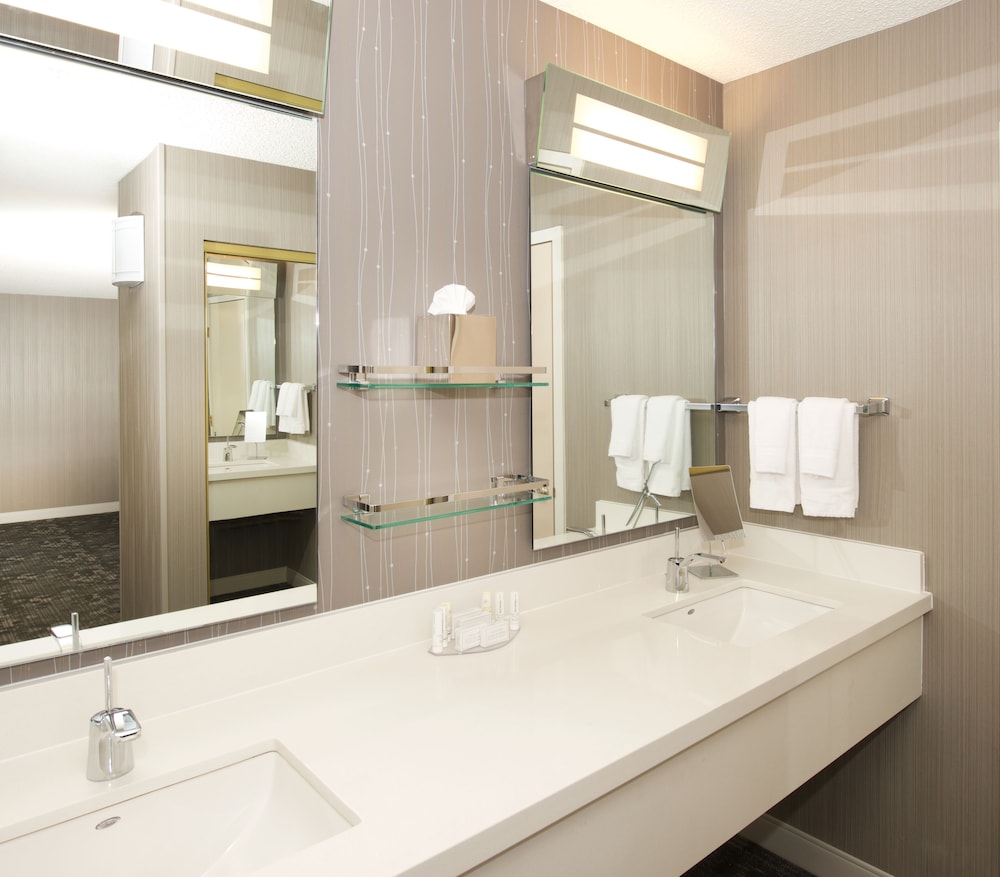 Courtyard by Marriott Oakland Airport - photo 31