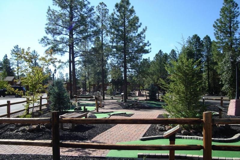 The Roundhouse Resort - photo 5