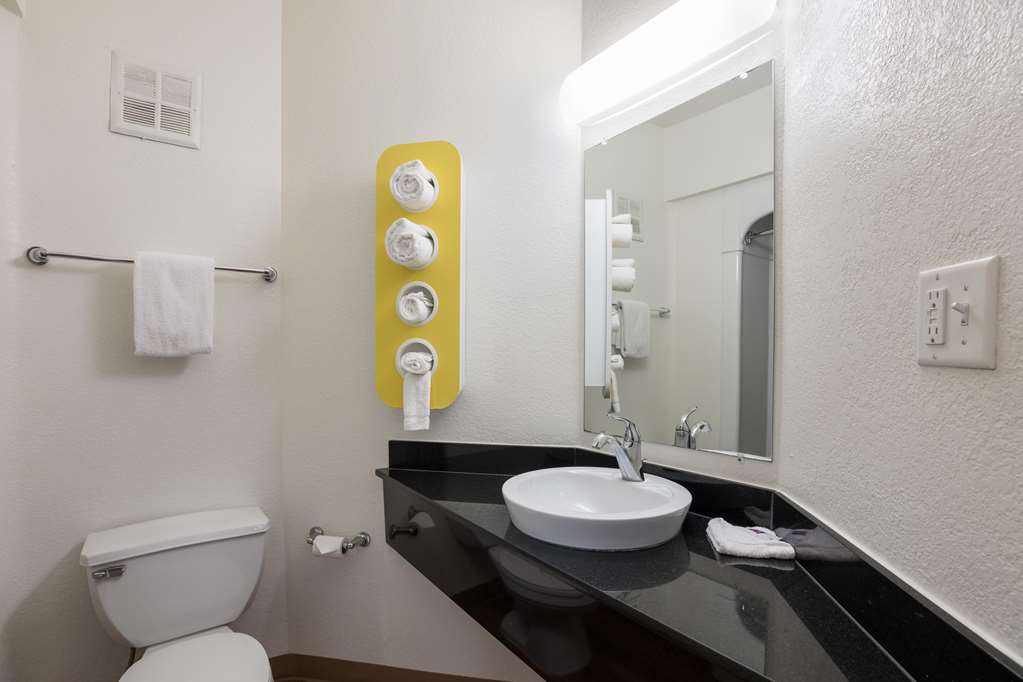 Motel 6 Orlando FL International Dr - photo 28