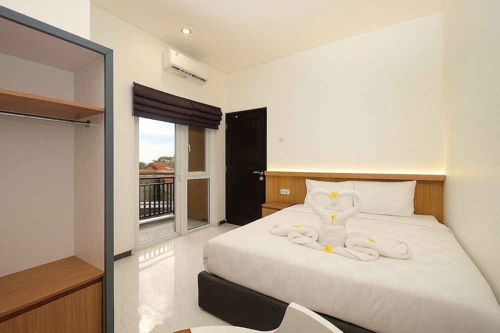 Lume Stay By Sinergi — Semarang