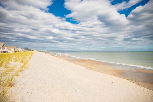 Chill'ax Inn by Oak Island Accommodations - photo 29