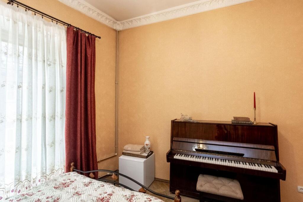 Pilgrims - last minute hotel in Saint Petersburg