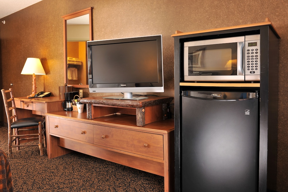 Cedar Creek Hotel Wausau Rothschild - photo 6