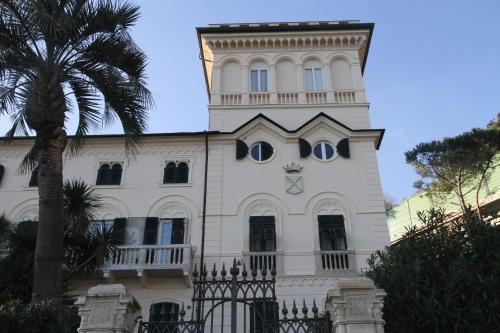 Villa D'Albertis — 4-Star Luxury Hotel in Genoa, Italy