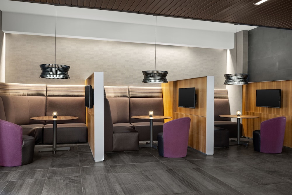 Courtyard by Marriott Omaha East Council Bluffs IA - photo 44