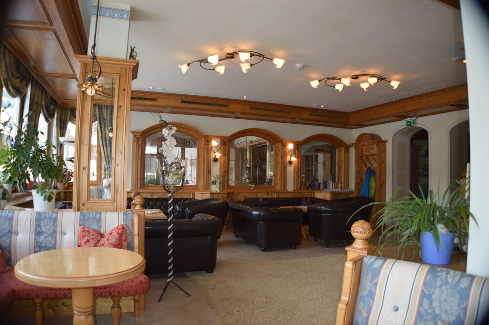 Hotel Das Urbisgut — Altenmarkt Im Pongau — photo 3