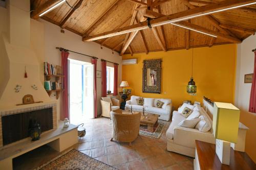 Avlaki Haven House — 4-Star Luxury Hotel in Ydra, Greece