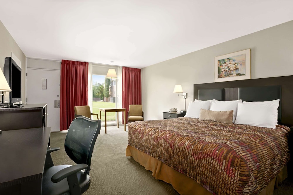 Ramada by Wyndham Washington - photo 21