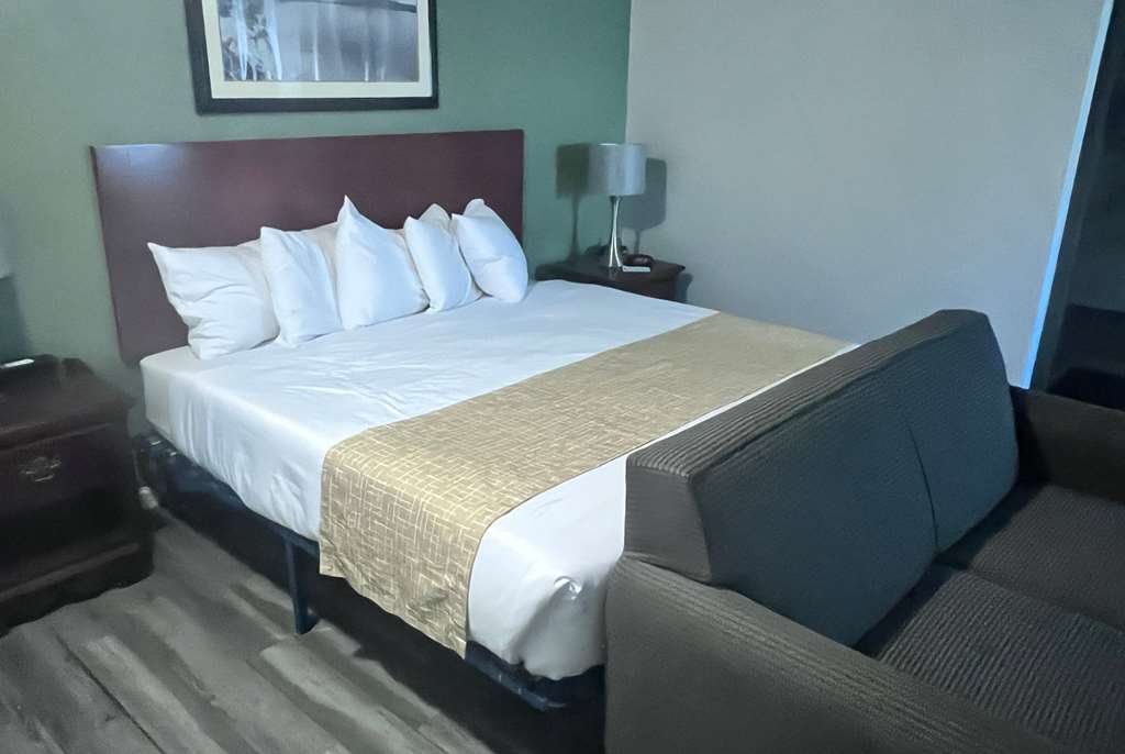 Travelodge by Wyndham Redding CA - photo 8