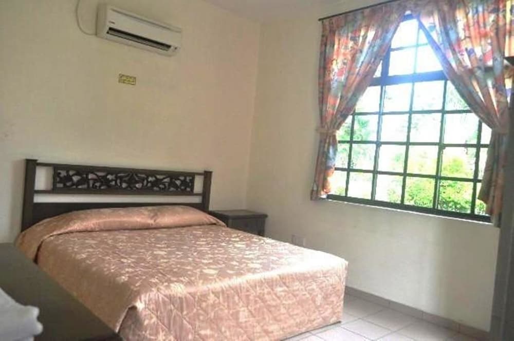 Safira Country Club — Perai — photo 5