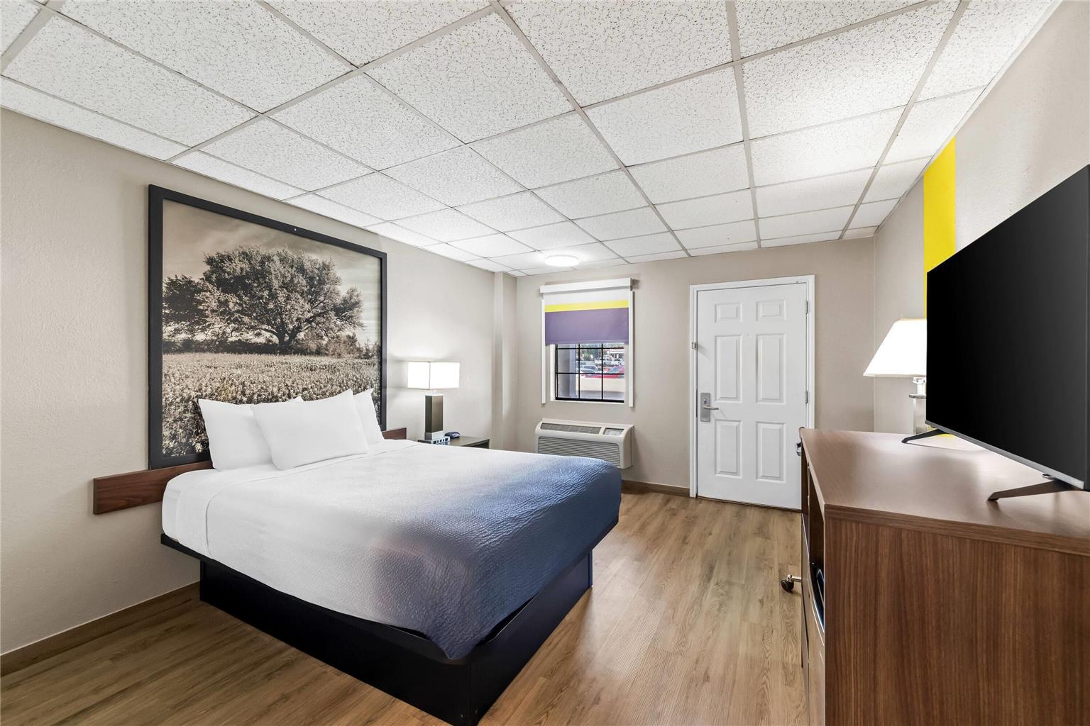 Super 8 by Wyndham Fredericksburg - photo 36