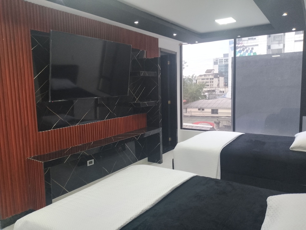 Hotel Gool de Guerrón — Quito — photo 4