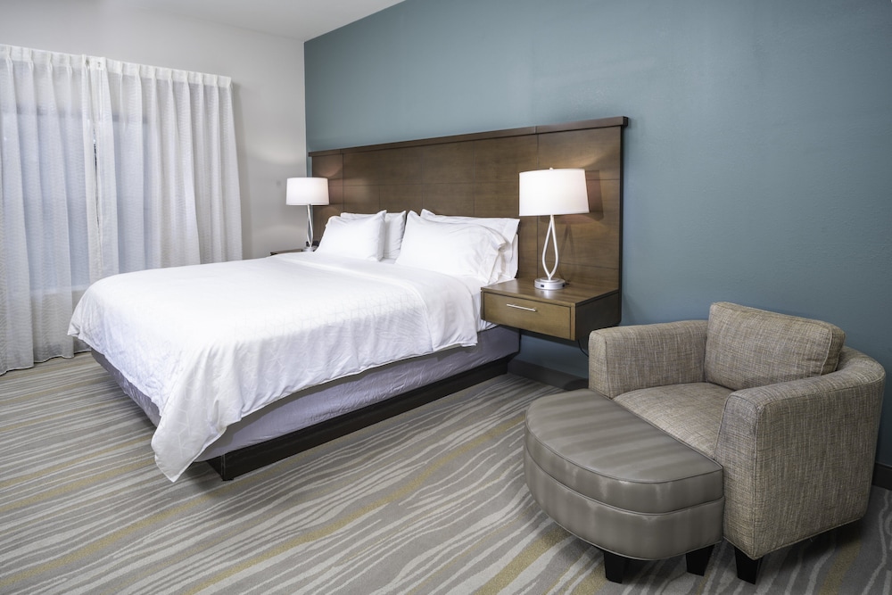 Staybridge Suites Summerville by IHG - photo 21