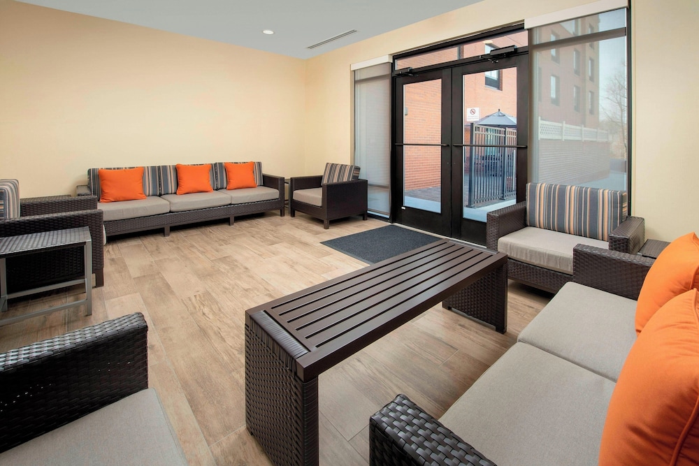 TownePlace Suites by Marriott College Park - photo 32