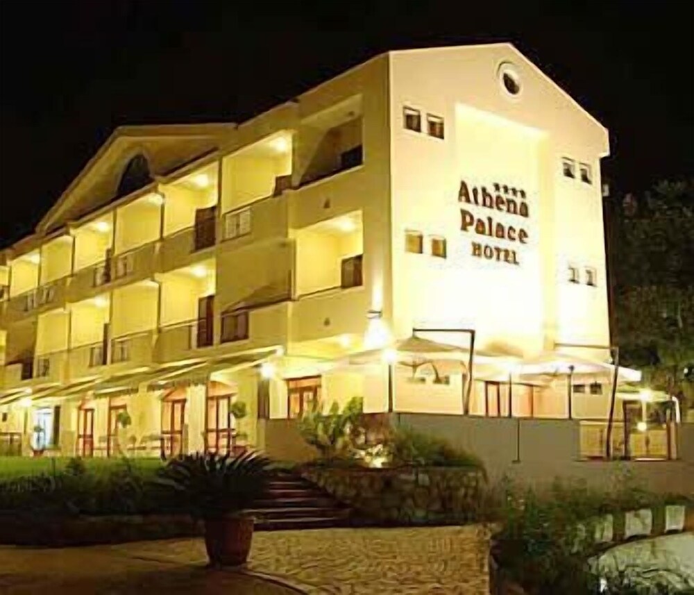 Athena Palace Hotel — 4-Star Luxury Hotel in Acquappesa, Italy