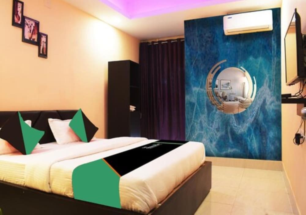 Goroomgo Luxury Star Inn Sum Hospital Bhubaneswar in Bhubaneshwar, India