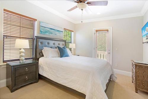 Large 5 BR in golf and beach resort 2 golf carts - photo 32