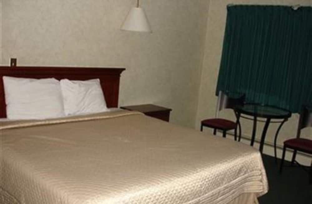 Georgetown Mountain Inn - photo 13