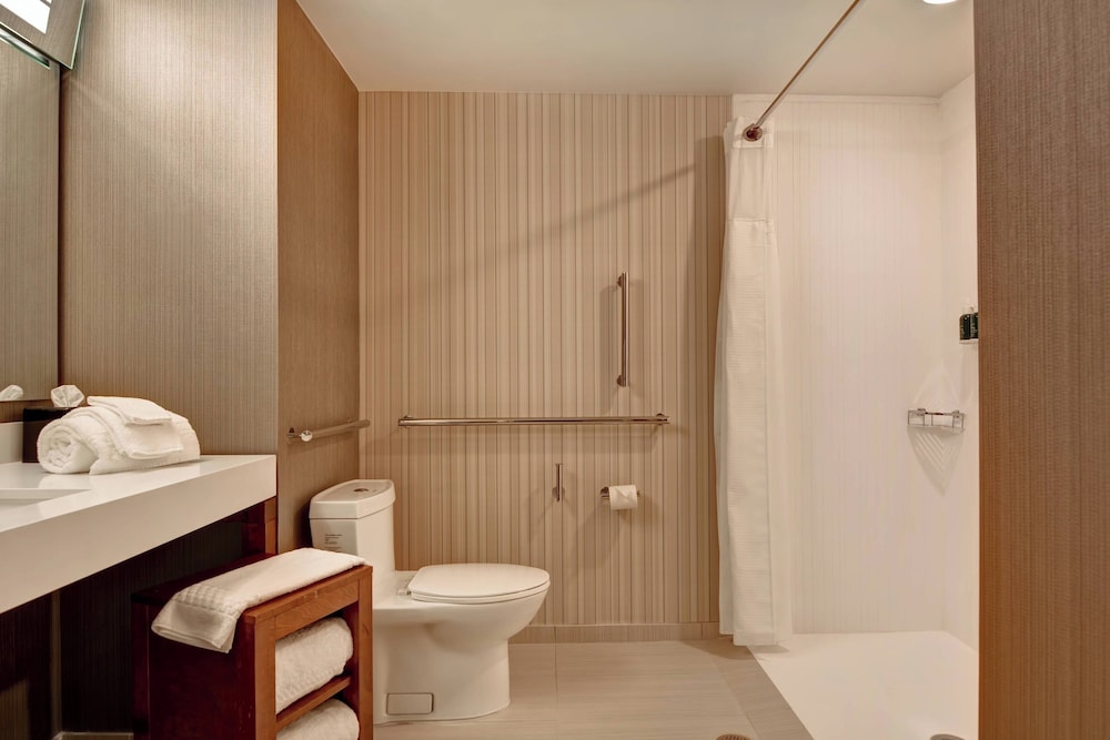 Courtyard by Marriott Bentonville Rogers Promenade - photo 18