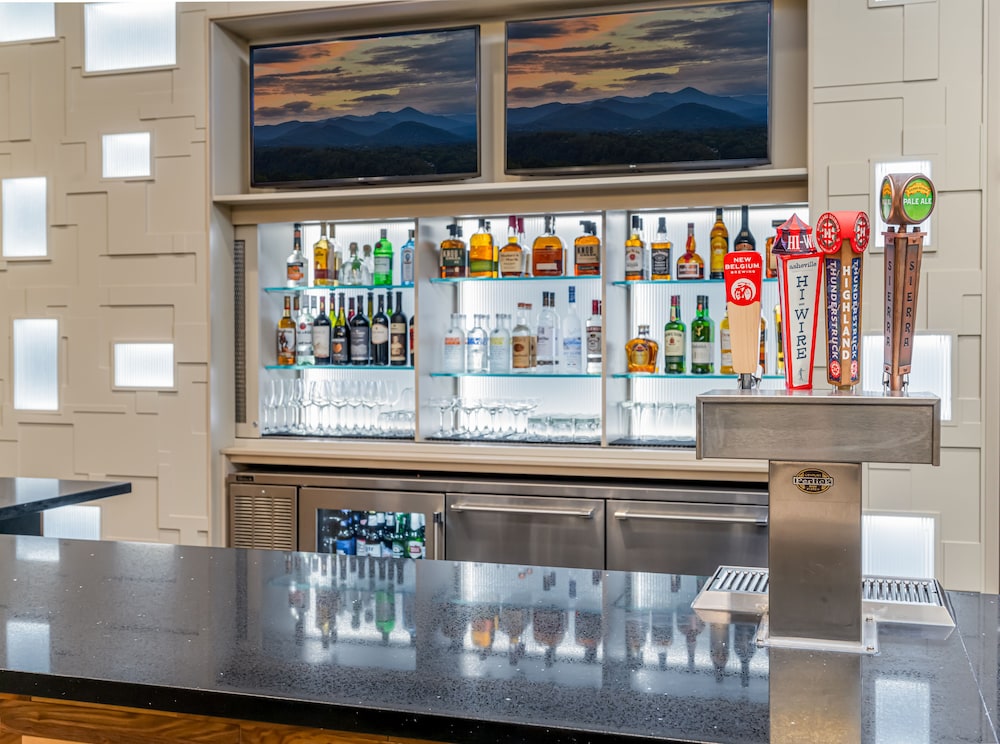 Courtyard by Marriott Asheville Biltmore Village - photo 45