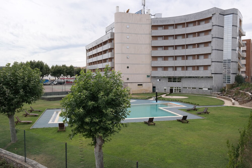 Grande Hotel Dom Dinis — hotel in Mirandela