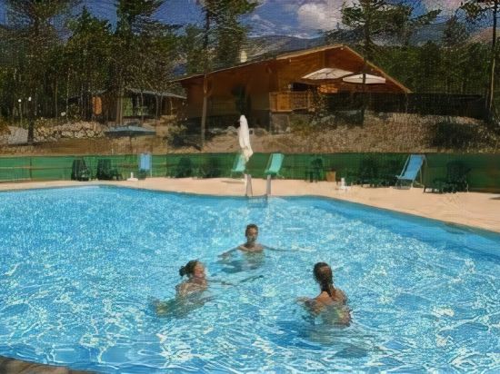 Parc Résidentiel de Loisir : Le Loup Blanc du Riou in Barcelonnette, France