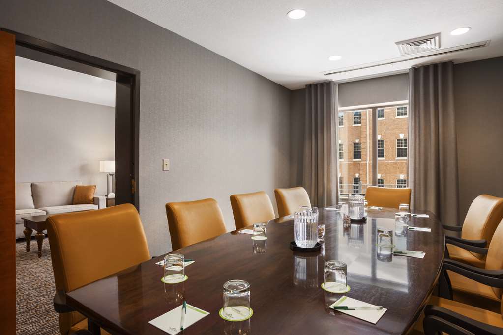 Wingate by Wyndham Sylvania Toledo - photo 40