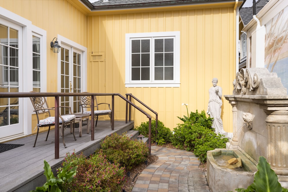 Seven Gables Inn on Monterey Bay A Kirkwood Collection Hotel - photo 78