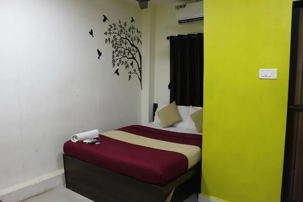 Hotel Saffron Inn