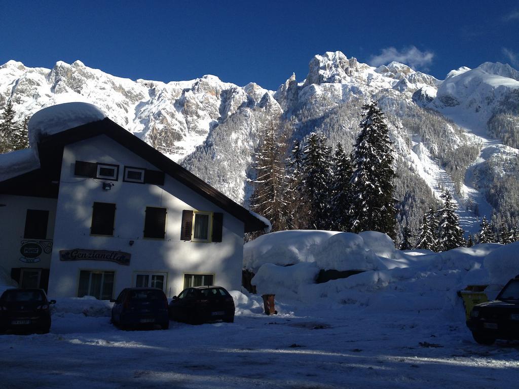 Hotel Ristorante Genzianella in Pinzolo, Italy