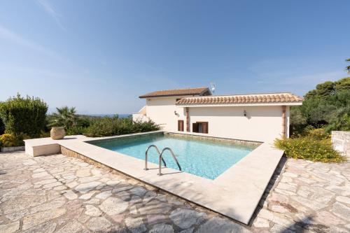 Villa Zagara — 4-Star Luxury Hotel in Partinico, Italy