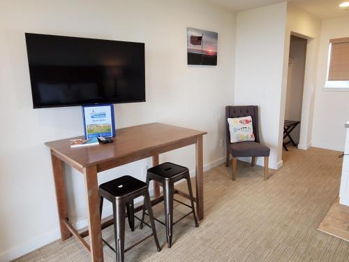 Moonstone Beach Motel - photo 11