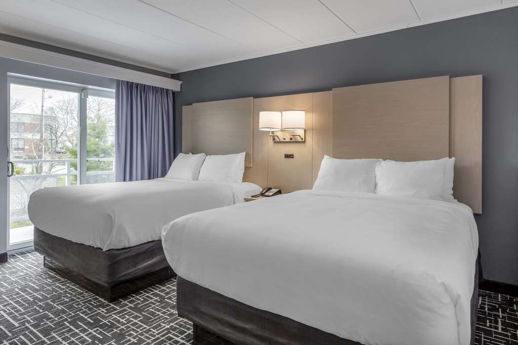 Comfort Inn Hyannis Cape Cod - photo 26