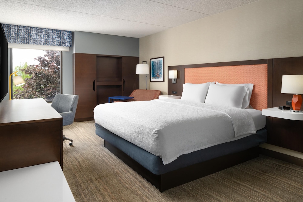 Hampton Inn Chambersburg - photo 16