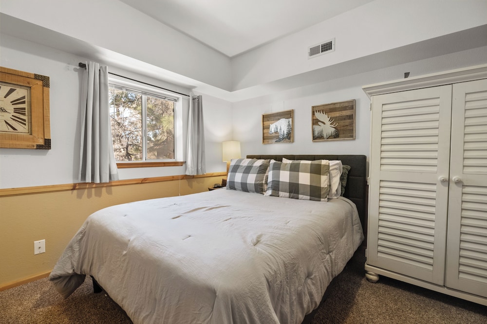 Gutierrez Getaway — Big Bear City — photo 3