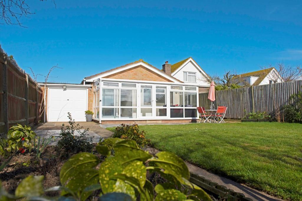 Mae's Lodge — 4-Star Luxury Hotel in Birchington-On-Sea, United Kingdom
