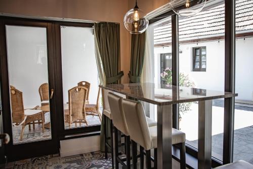 City Top Panorama House & Apartments — Esztergom — photo 2