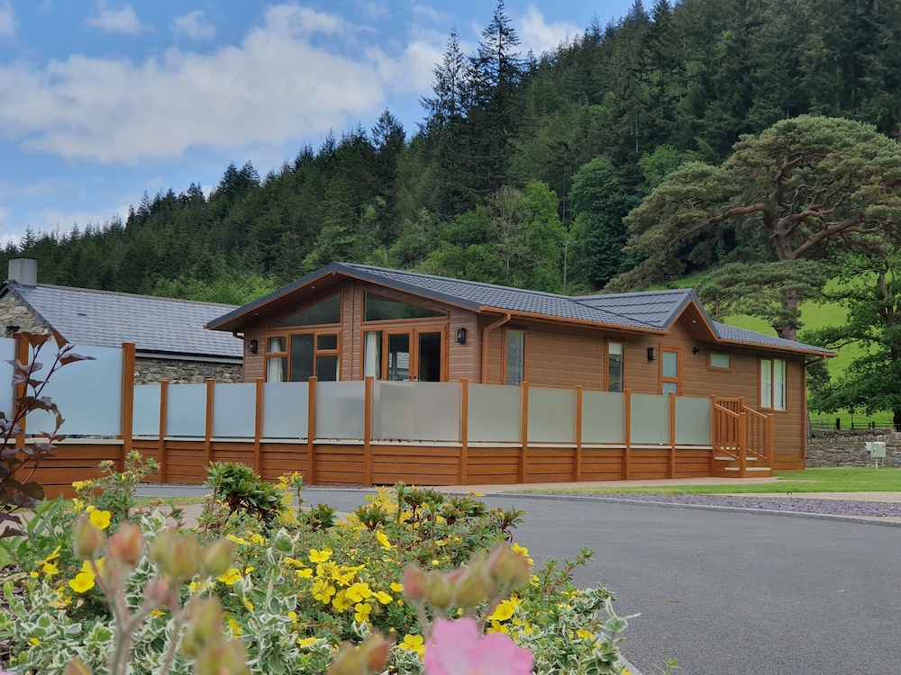 Hendre Rhys Gethin — 4-Star Luxury Hotel in Betws-Y-Coed, United Kingdom