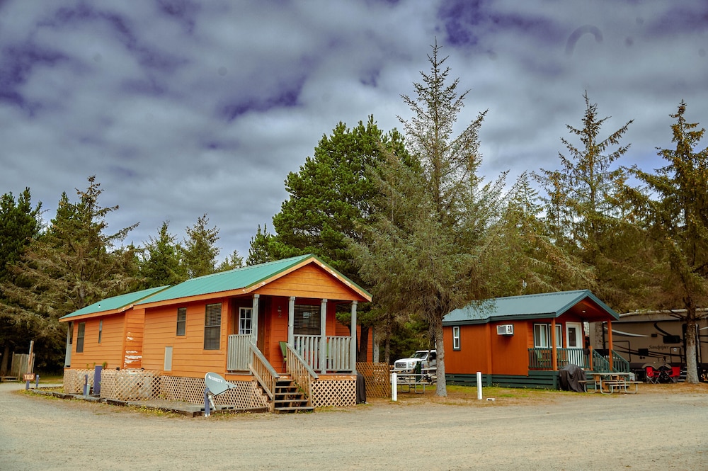 Long Beach RV & Camping Resort - photo 36