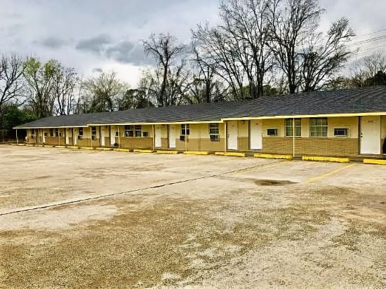 Sunset Inn Longview - photo 3
