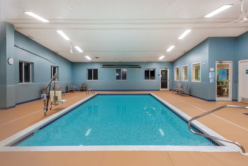 Holiday Inn Express Vermilion by IHG - photo 22