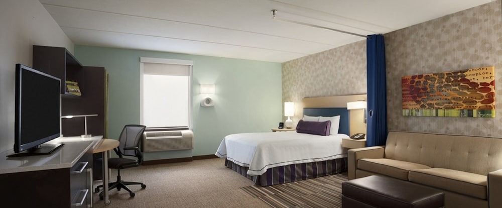 Home2 Suites by Hilton Anchorage Midtown - photo 10