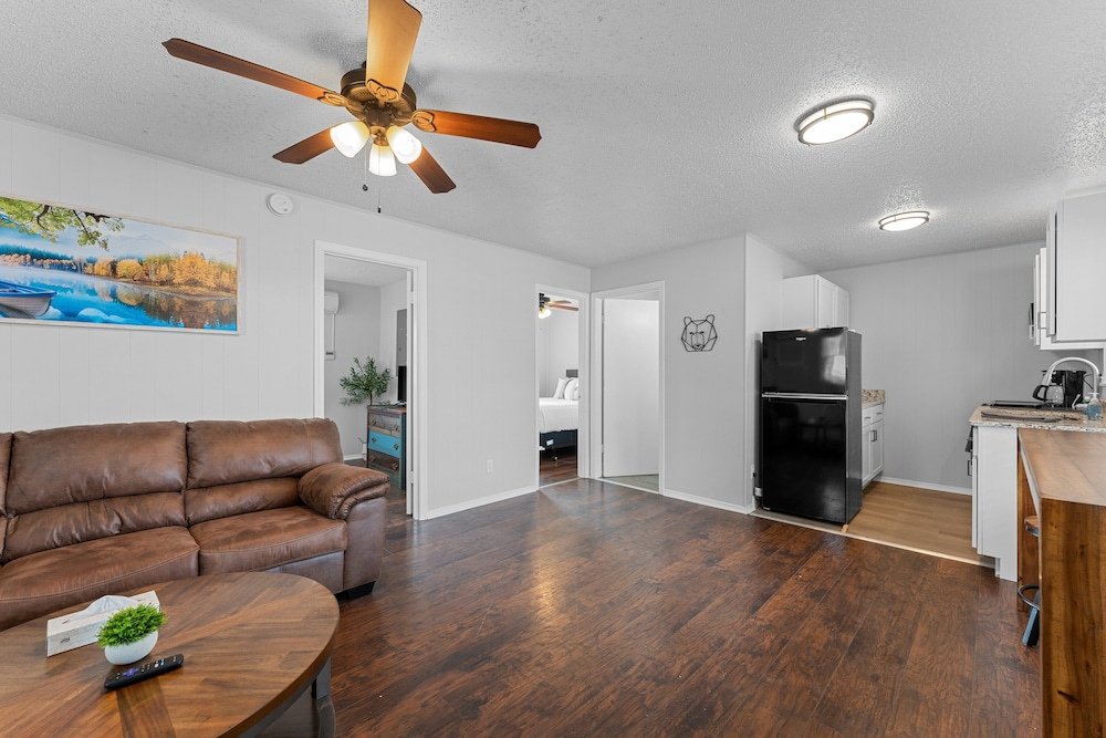 Silver Cove Resort on Table Rock Unit 8 - photo 7