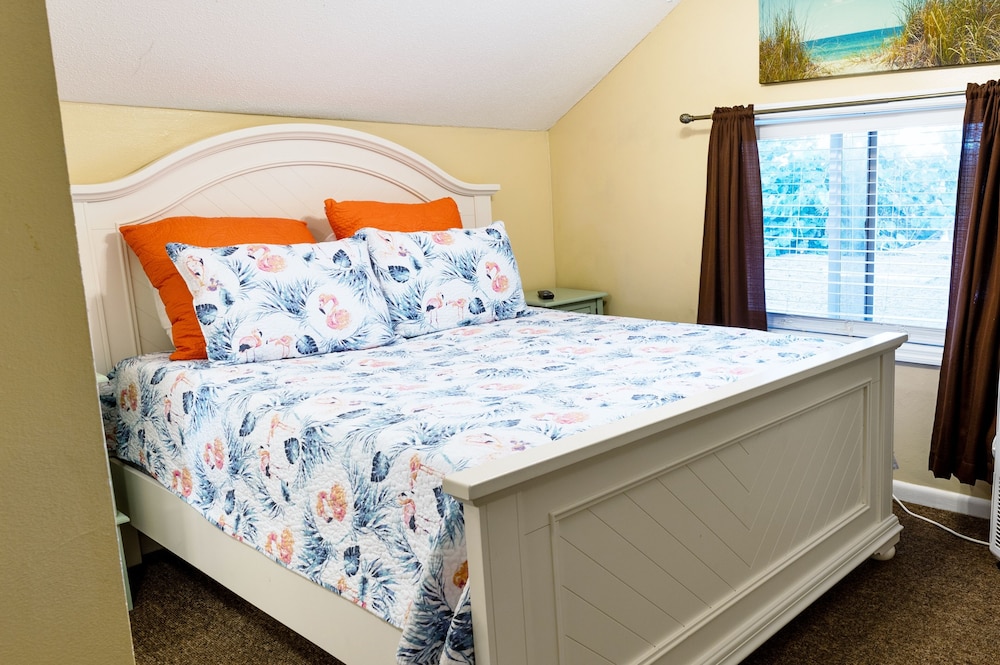 Seabreeze at Anna Maria Island Inn - photo 15