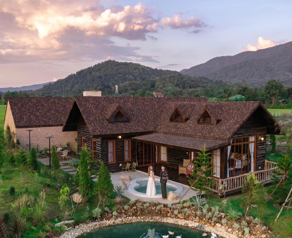 Pine Village in Mae On, Thailand