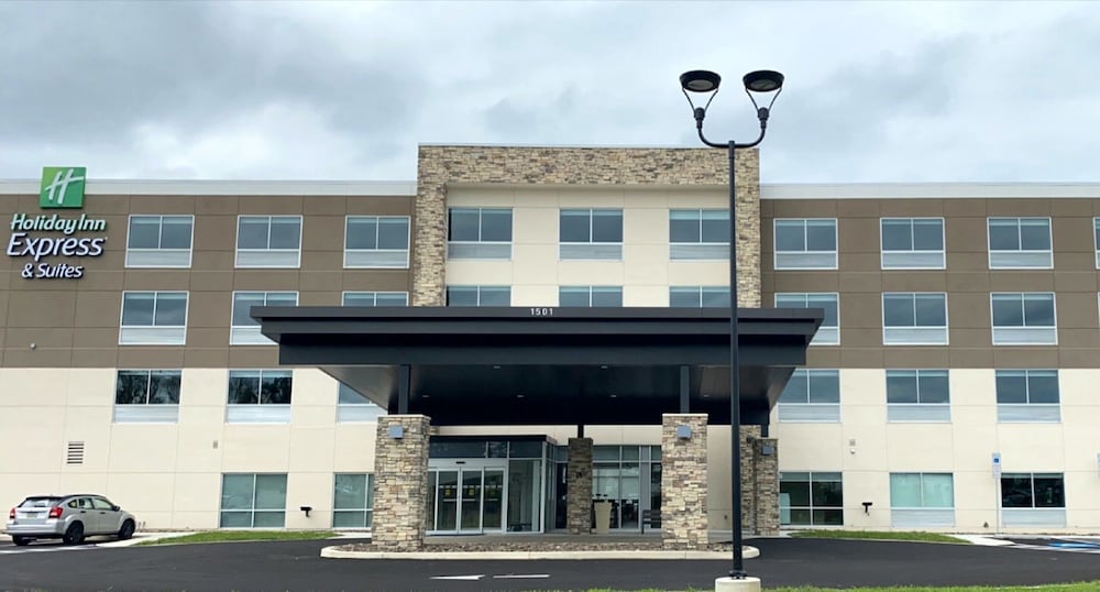 Holiday Inn Express & Suites Carlisle Southwest I 81 by IHG - photo 34
