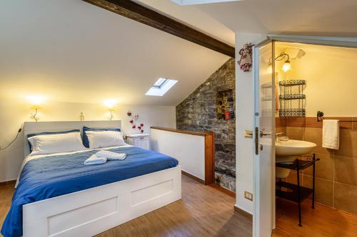 Casa al Lago di Como in Riva Cernobbio — 4-Star Luxury Hotel in Cernobbio, Italy