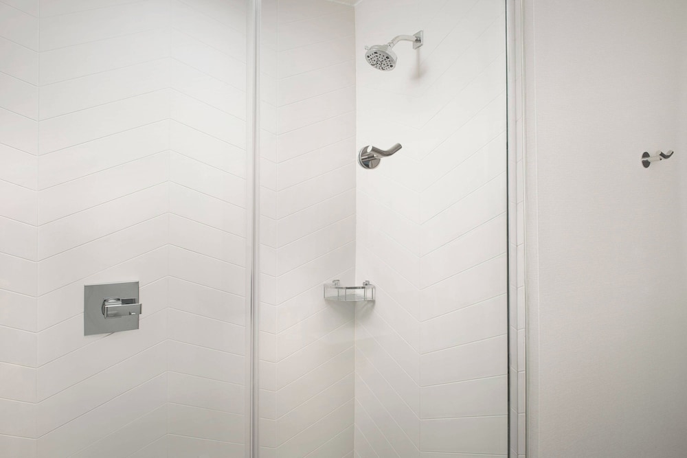 Fairfield Inn & Suites by Marriott Santa Rosa Rohnert Park - photo 27