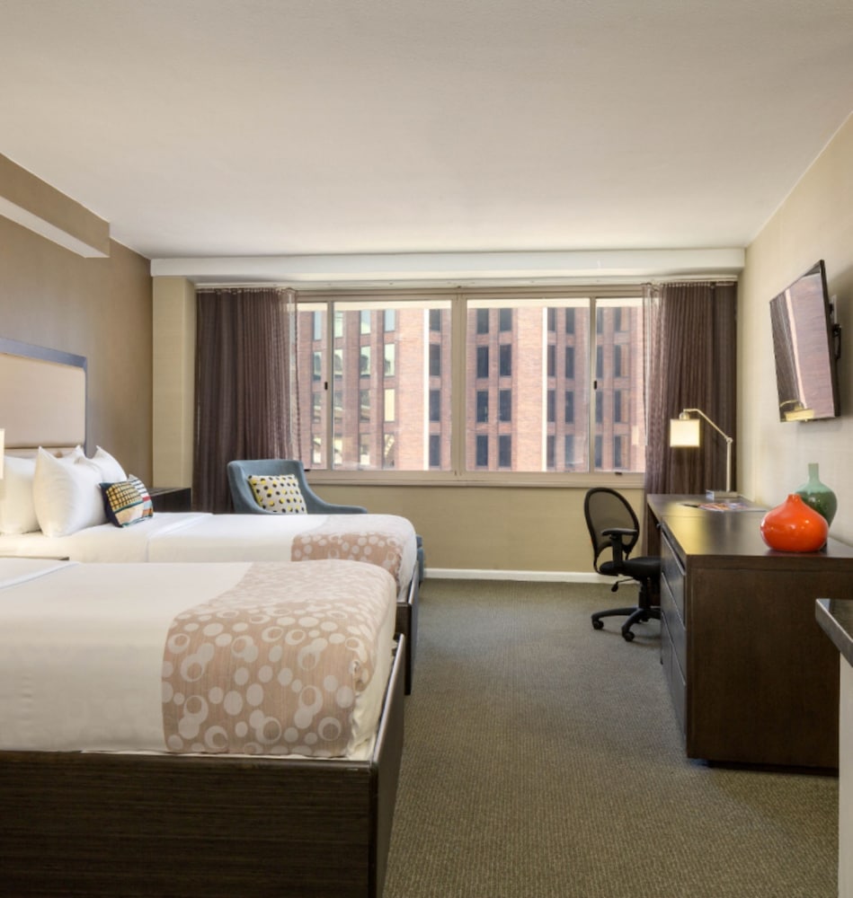 The Windsor Suites - photo 20