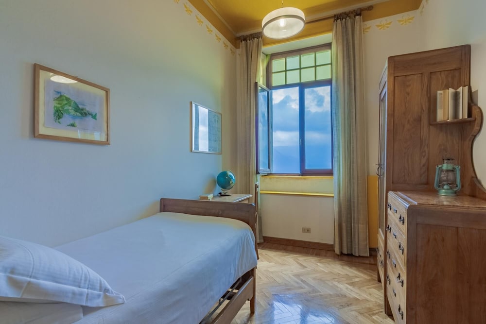 Family Villa With Stunning Lake View by Wonderful Italy — 4-Star Luxury Hotel in Bellagio, Italy